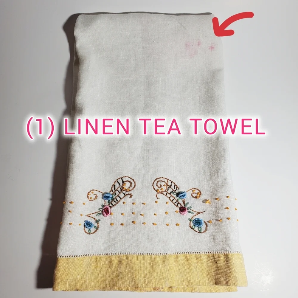 LOT of (11) Vintage Embroidered Cocktail Napkins, Kitchen Towels & Tea Towels